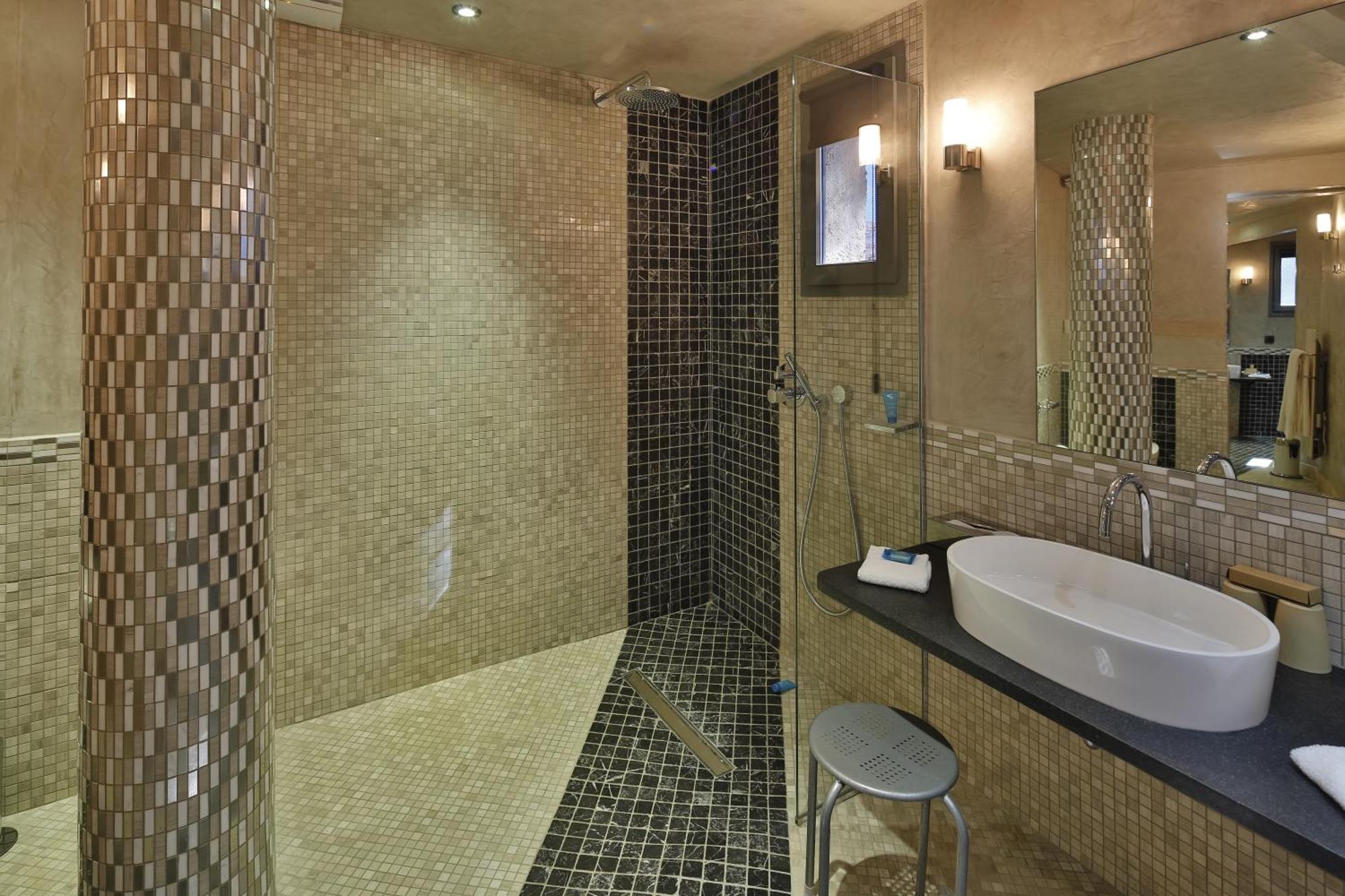 Hostellerie Les Gorges De Pennafort Callas Room photo
